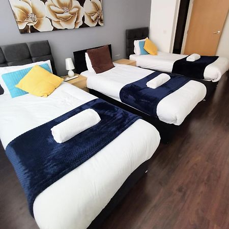 J Quarter - Sleeps 5 Long Term & Families Comfortably, 4 Beds, 2 Bathrooms Birmingham Exteriér fotografie